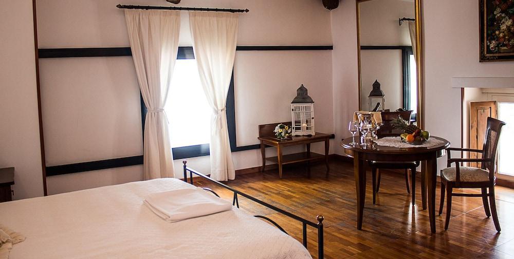 Hotel Ristorante Le Clarisse Amantea Eksteriør billede